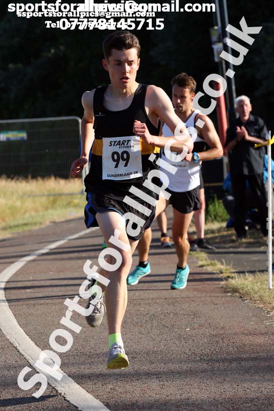 Senior mens 2018 Sunderland 5k Road Race, Silksworth, Sunderland. Photo: David T. Hewitson/Sports for All Pics